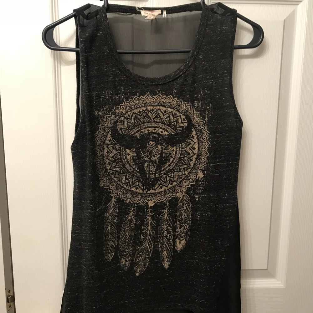 Flowy top with complete mesh back